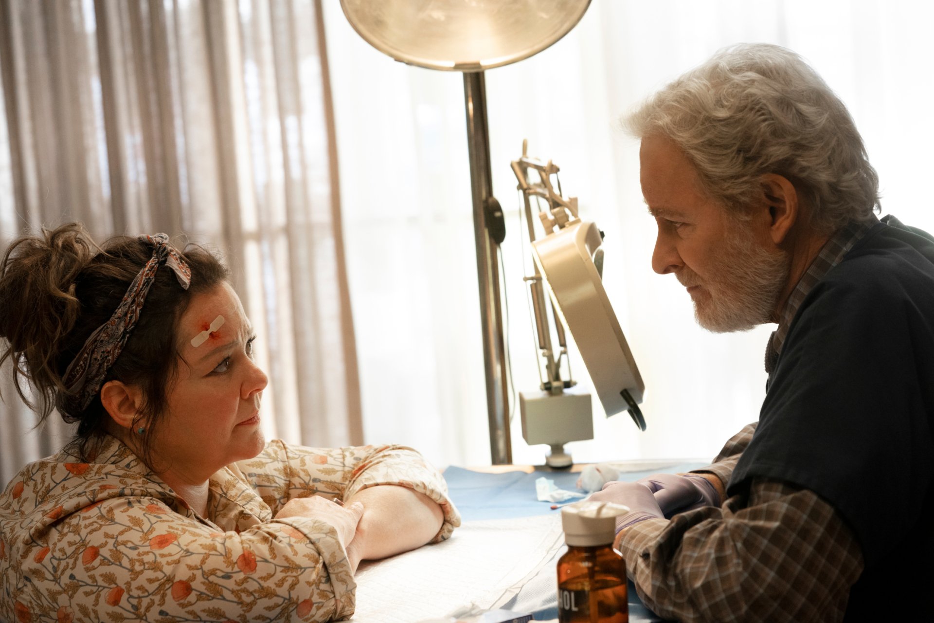 Download Kevin Kline Melissa McCarthy Movie The Starling HD Wallpaper