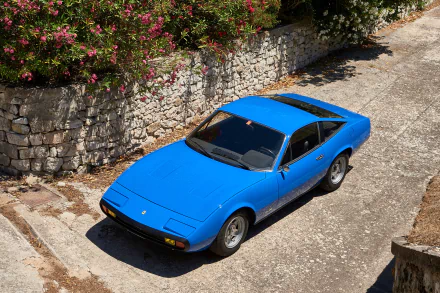  Blue Ferrari 365 GTC/4