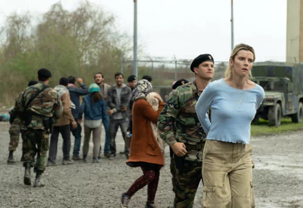 Betty Gilpin movie The Hunt (2020) HD Desktop Wallpaper | Background Image