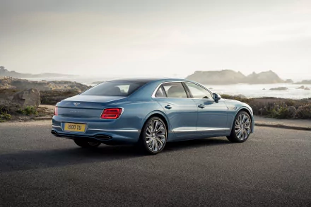  Bentley Flying Spur Mulliner