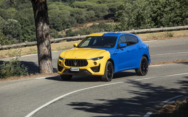 SUV Maserati Levante vehicle Maserati Levante GT Hybrid Fuoriserie HD Desktop Wallpaper | Background Image