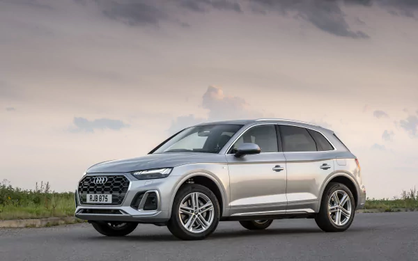  2021 Audi Q5 50 TFSI e quattro S line