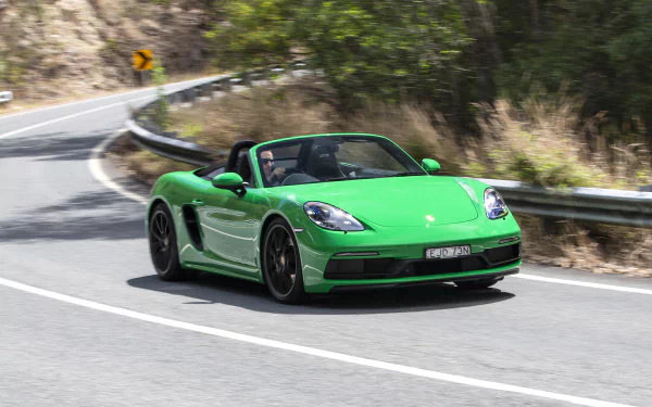  Green Porsche 718 Boxster GTS 4.0 MT (982)