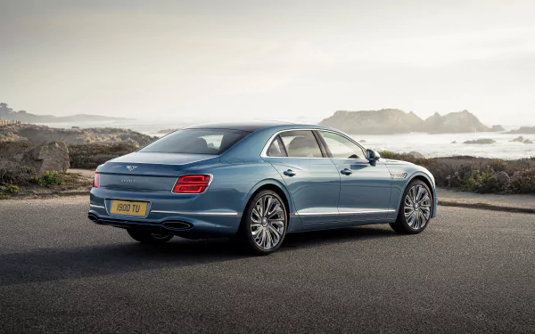  Bentley Flying Spur Mulliner