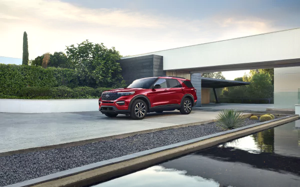  2022 Red Ford Explorer ST-Line