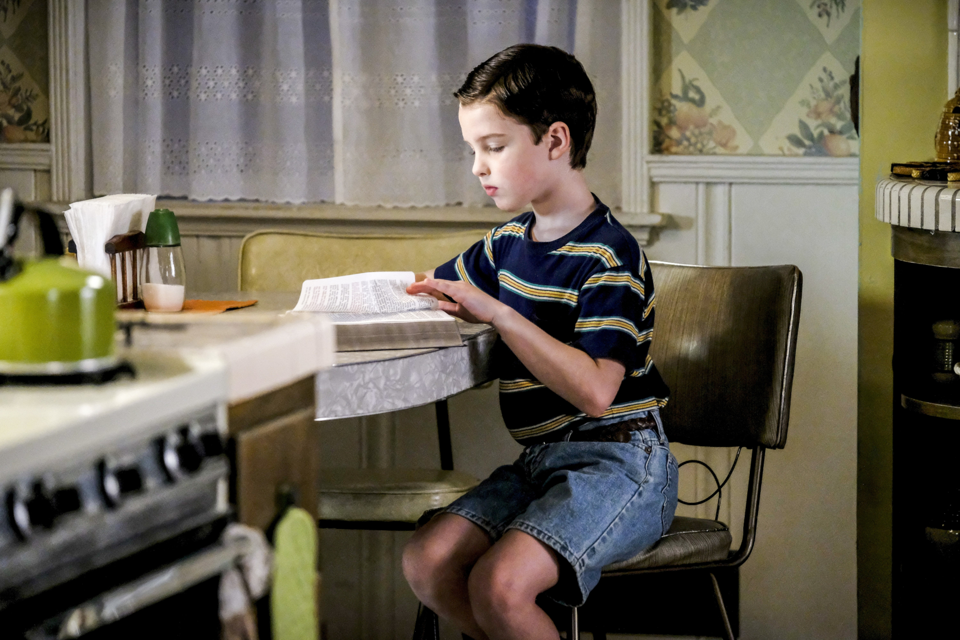 TV Show Young Sheldon HD Wallpaper | Background Image