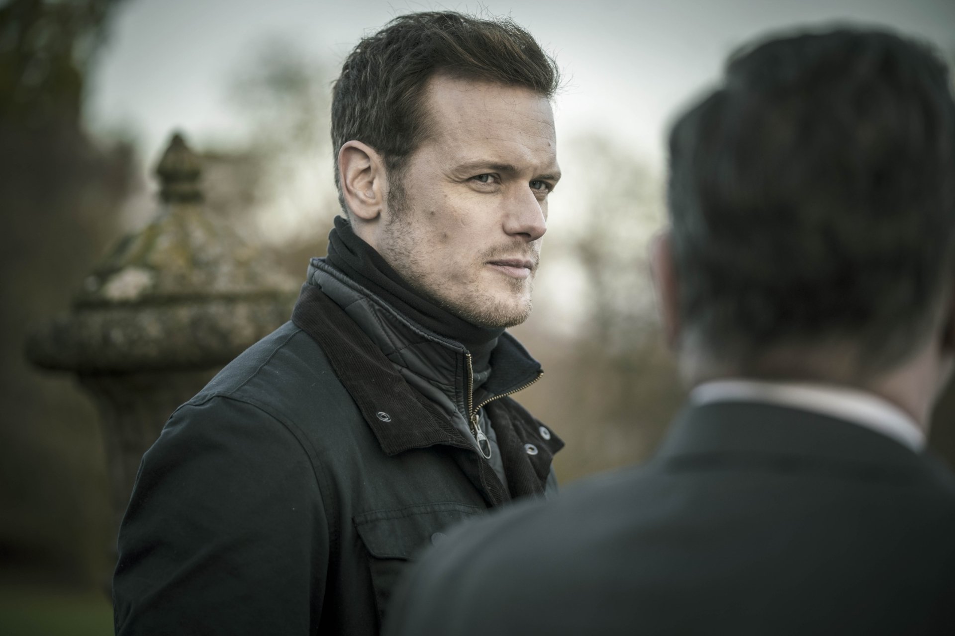 Download sam heughan movie sas red notice hd wallpaper