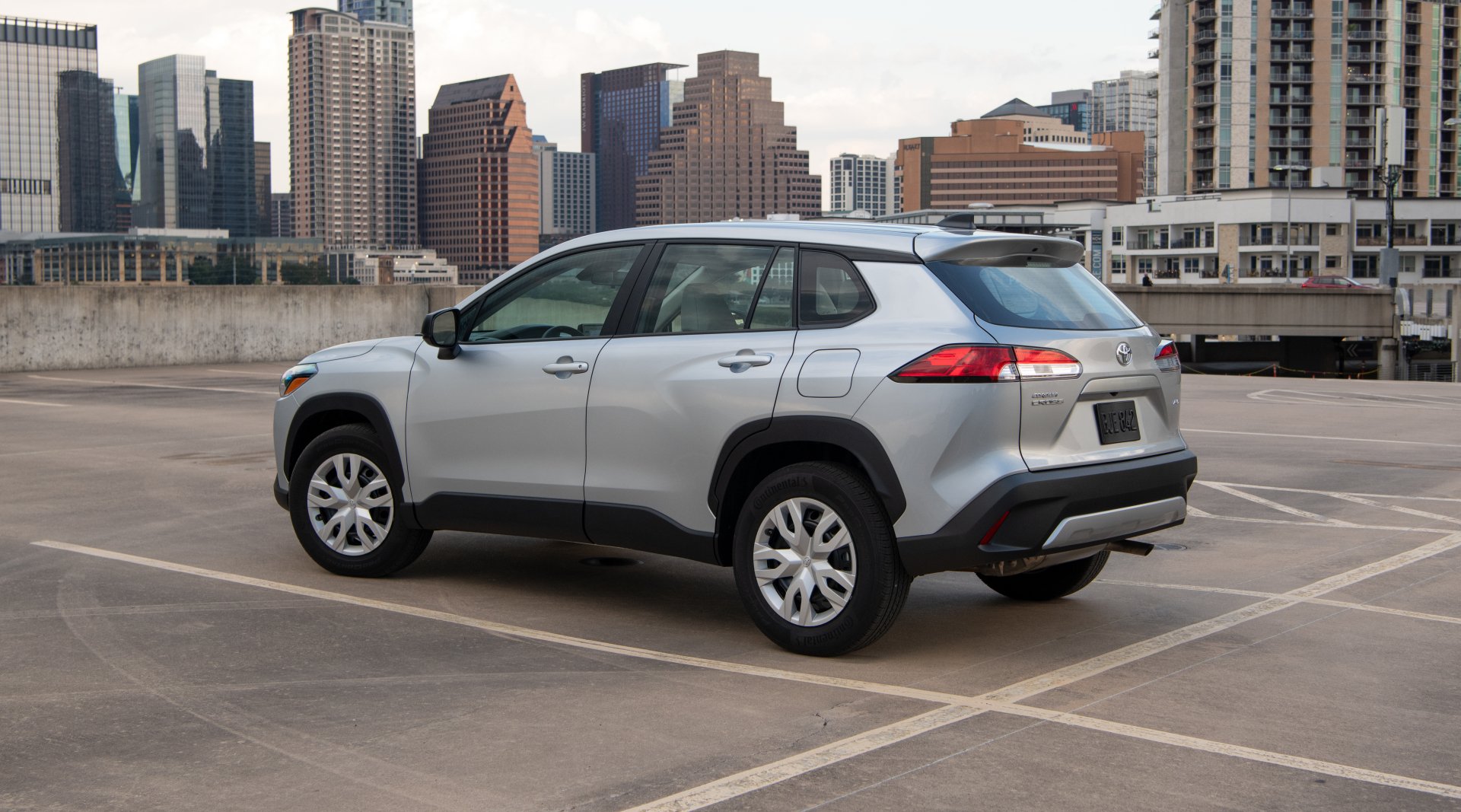 Download SUV Toyota Corolla Cross L Vehicle Toyota Corolla Cross 4k Ultra HD Wallpaper