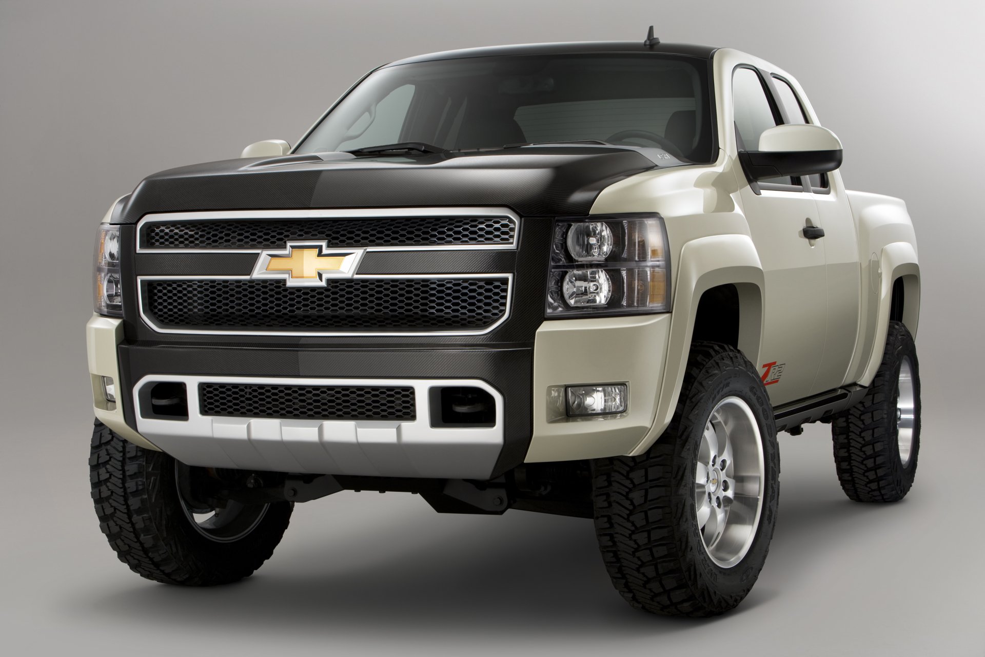 Download Chevrolet Silverado Vehicle Chevrolet Silverado ZR2 HD Wallpaper