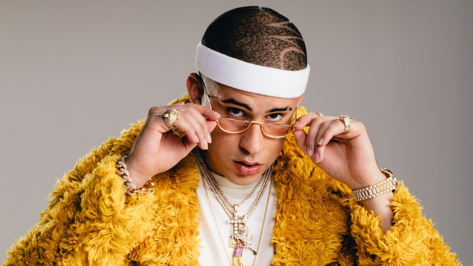 Download Rapper Benito Antonio Martínez Ocasio Music Bad Bunny 4k Ultra HD Wallpaper