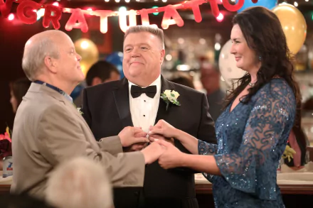 Joel McKinnon Miller TV Show Brooklyn Nine-Nine HD Desktop Wallpaper | Background Image