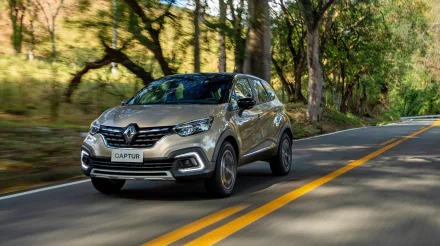 SUV vehicle Renault Captur HD Desktop Wallpaper | Background Image