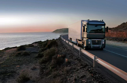 vehicle Renault Trucks HD Desktop Wallpaper | Background Image
