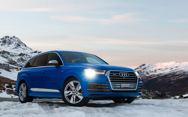 SUV vehicle Audi SQ7 HD Desktop Wallpaper | Background Image