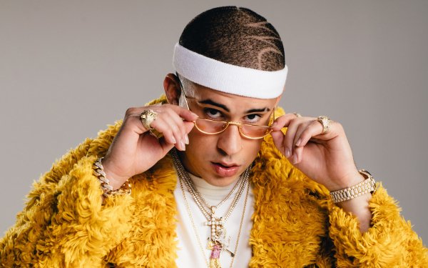 Music Bad Bunny Benito Antonio Martínez Ocasio Rapper HD Wallpaper | Background Image