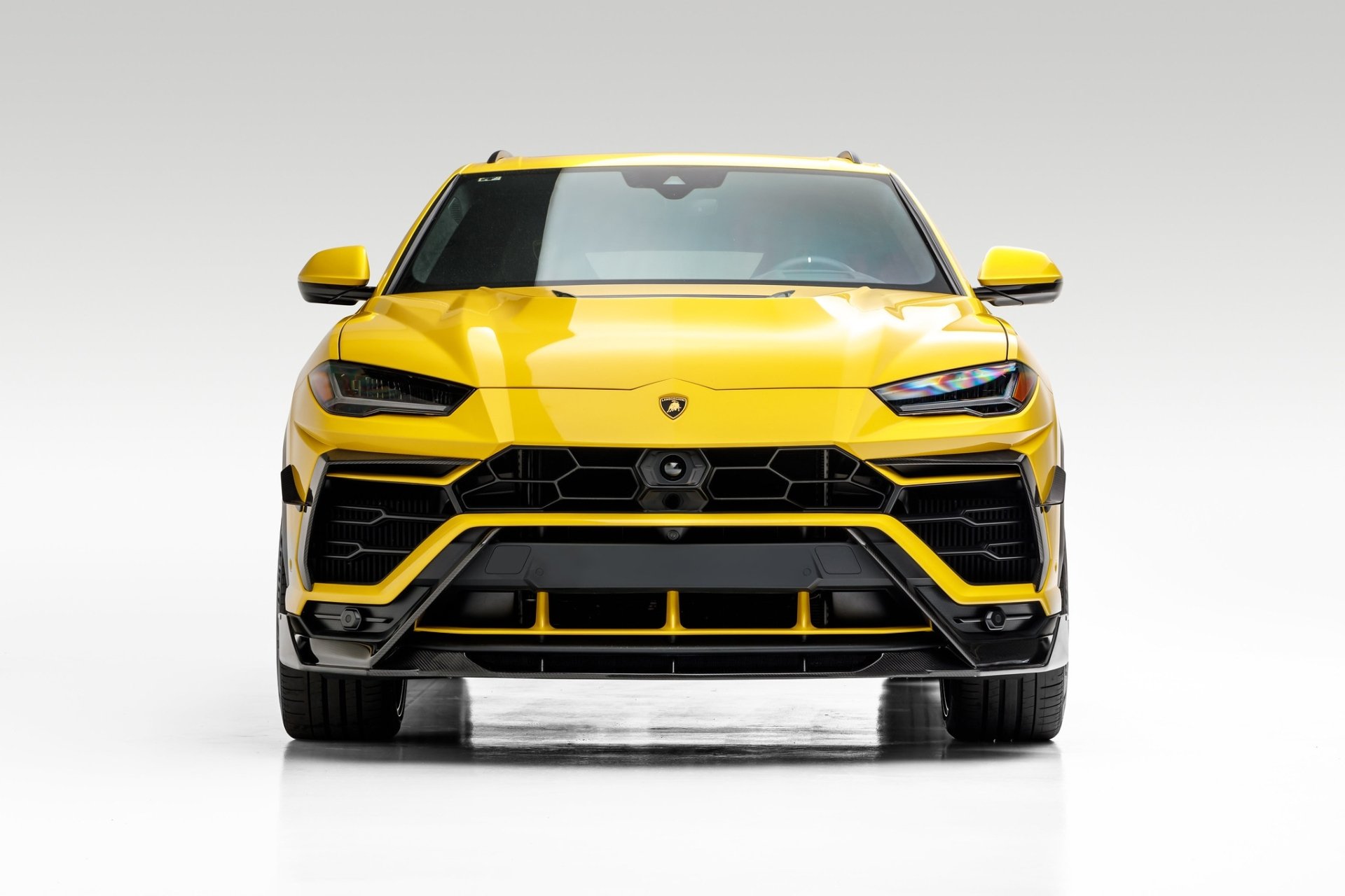 Download SUV Vehicle Lamborghini Urus HD Wallpaper