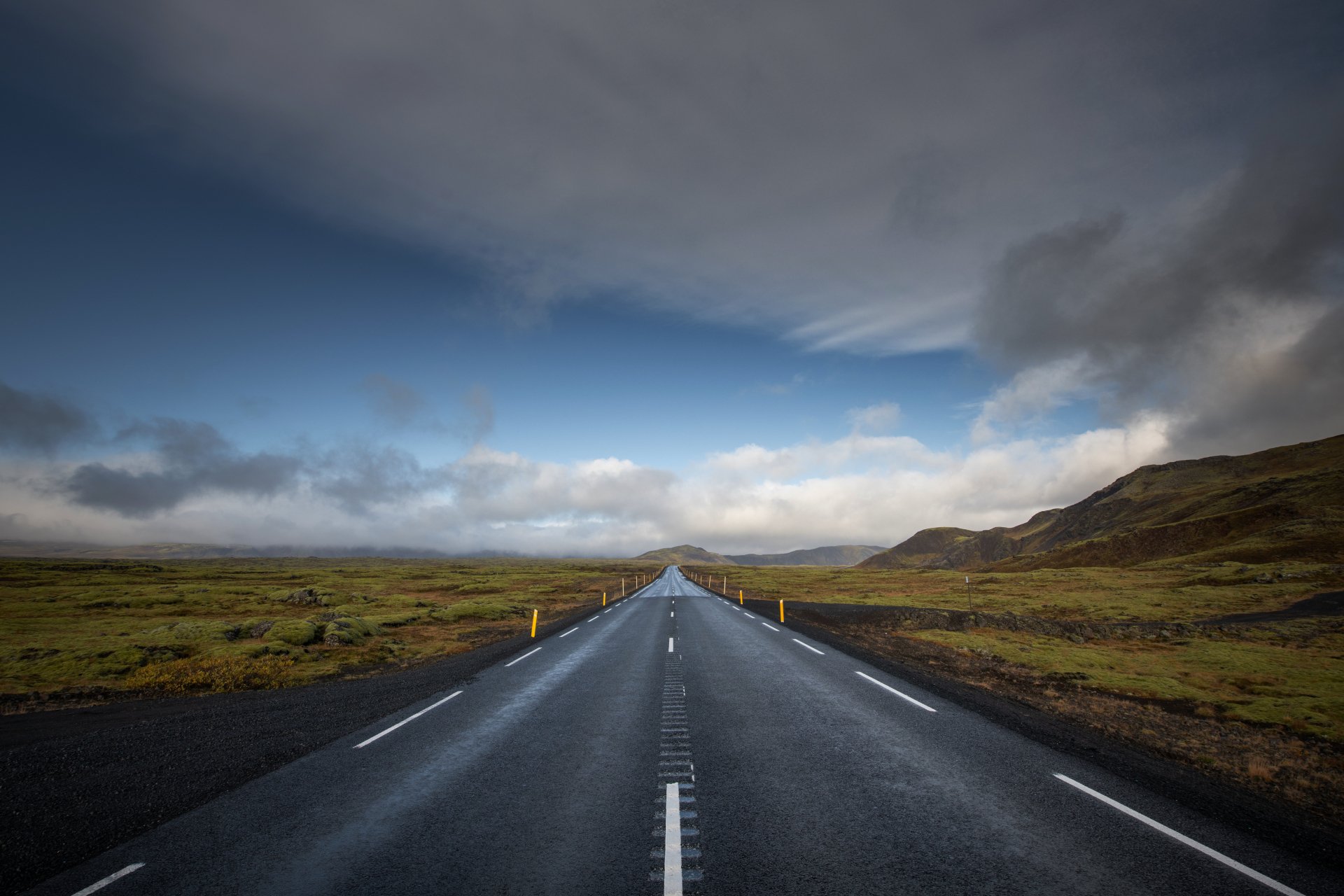 Download Iceland Man Made Road 4k Ultra HD Wallpaper