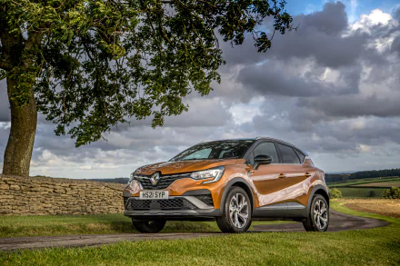 SUV Renault Captur E-TECH Hybrid R.S. Line vehicle Renault Captur HD Desktop Wallpaper | Background Image
