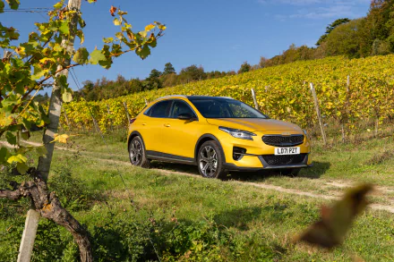 SUV vehicle Kia XCeed HD Desktop Wallpaper | Background Image
