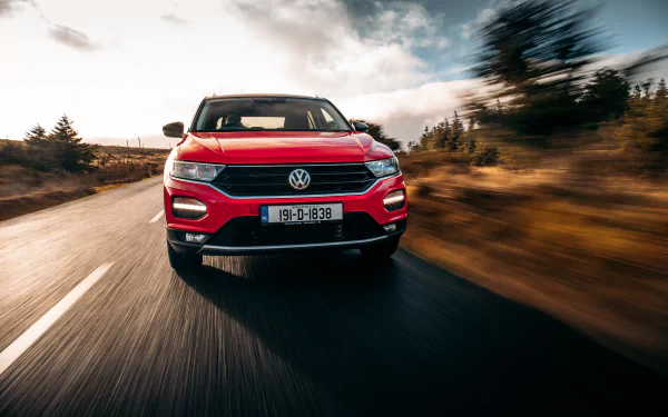 SUV vehicle Volkswagen T-Roc HD Desktop Wallpaper | Background Image