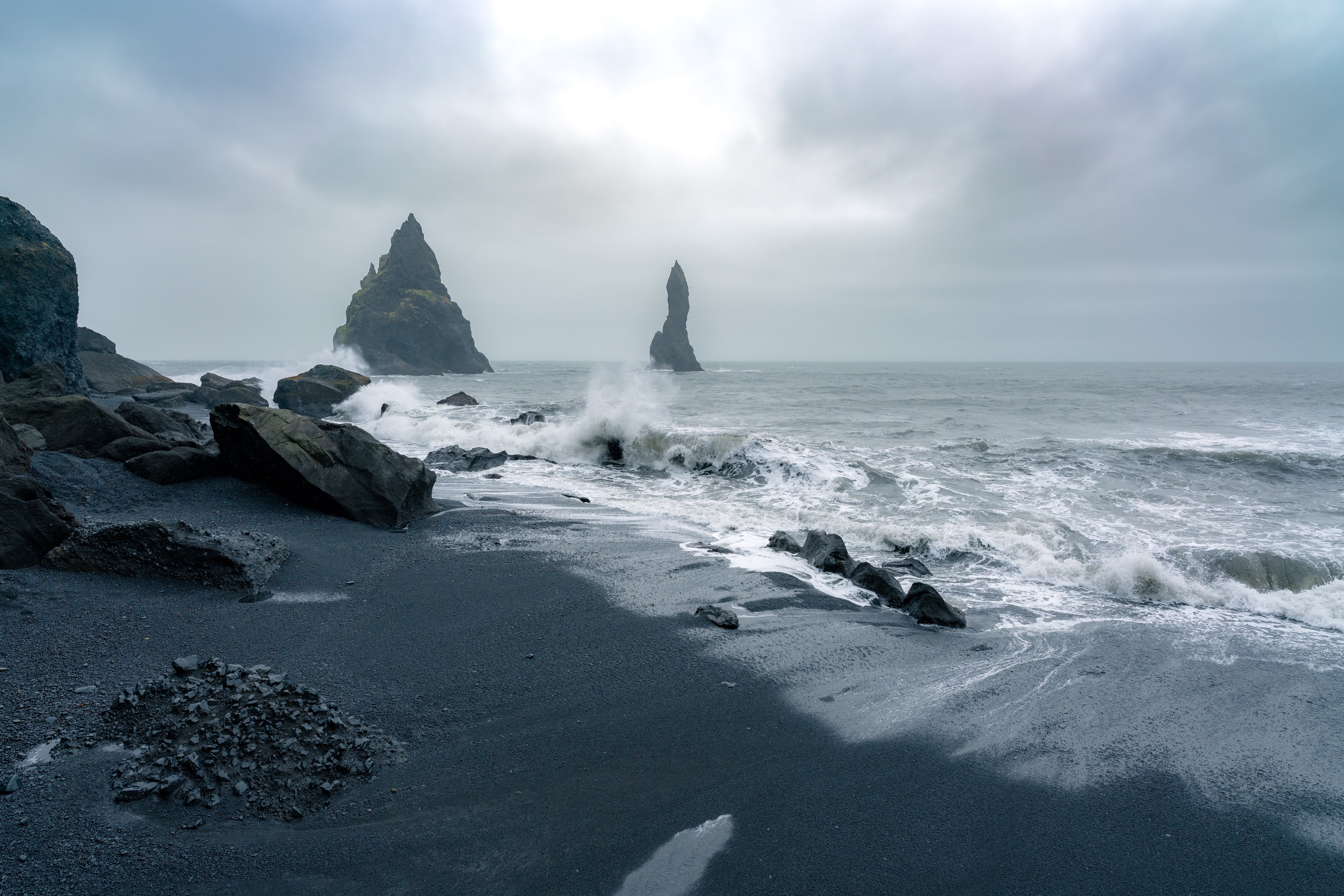 Black sand beach, Iceland by Daniel Seßler
