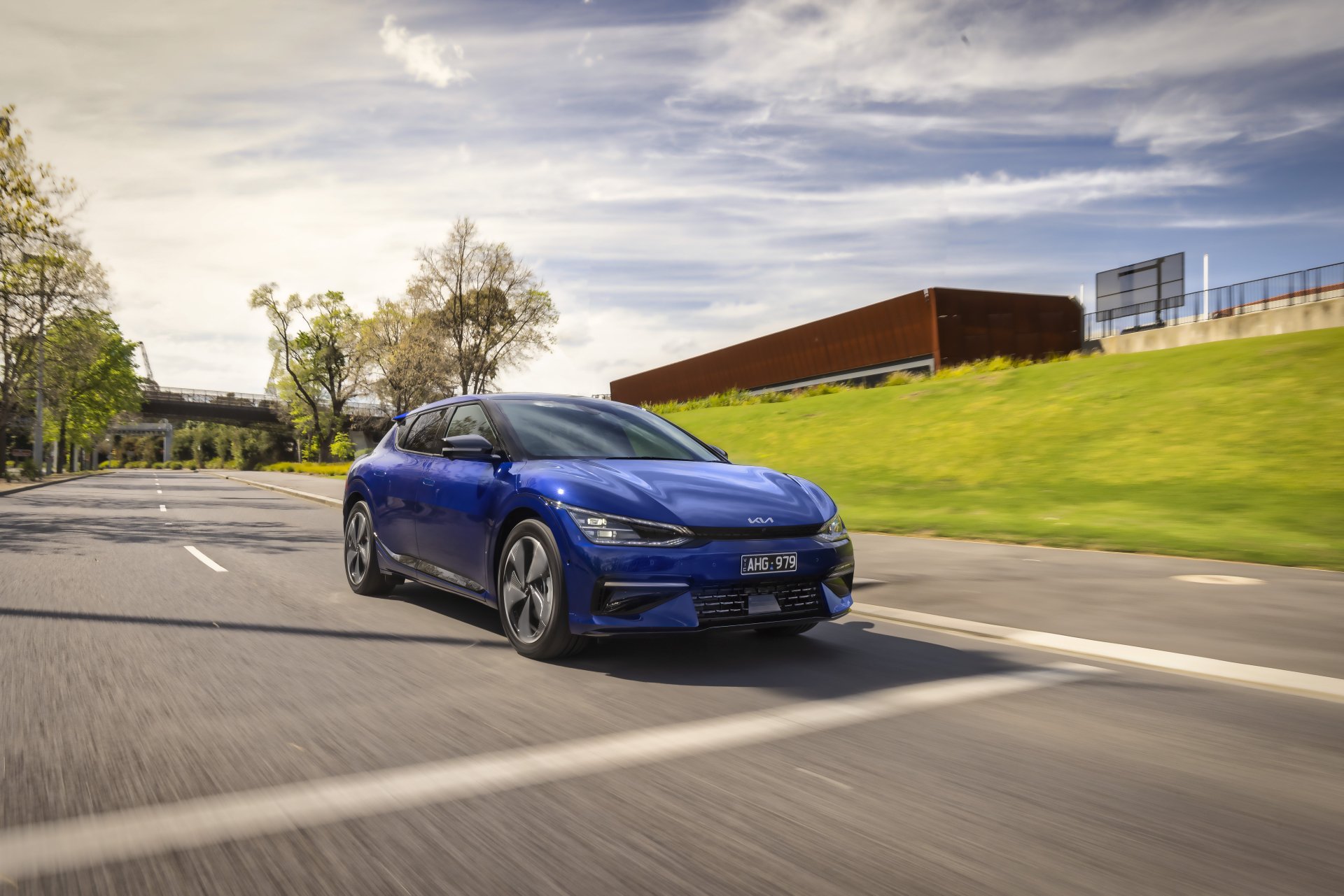 Download Electric Car SUV Vehicle Kia EV6 GT Line 4k Ultra HD Wallpaper