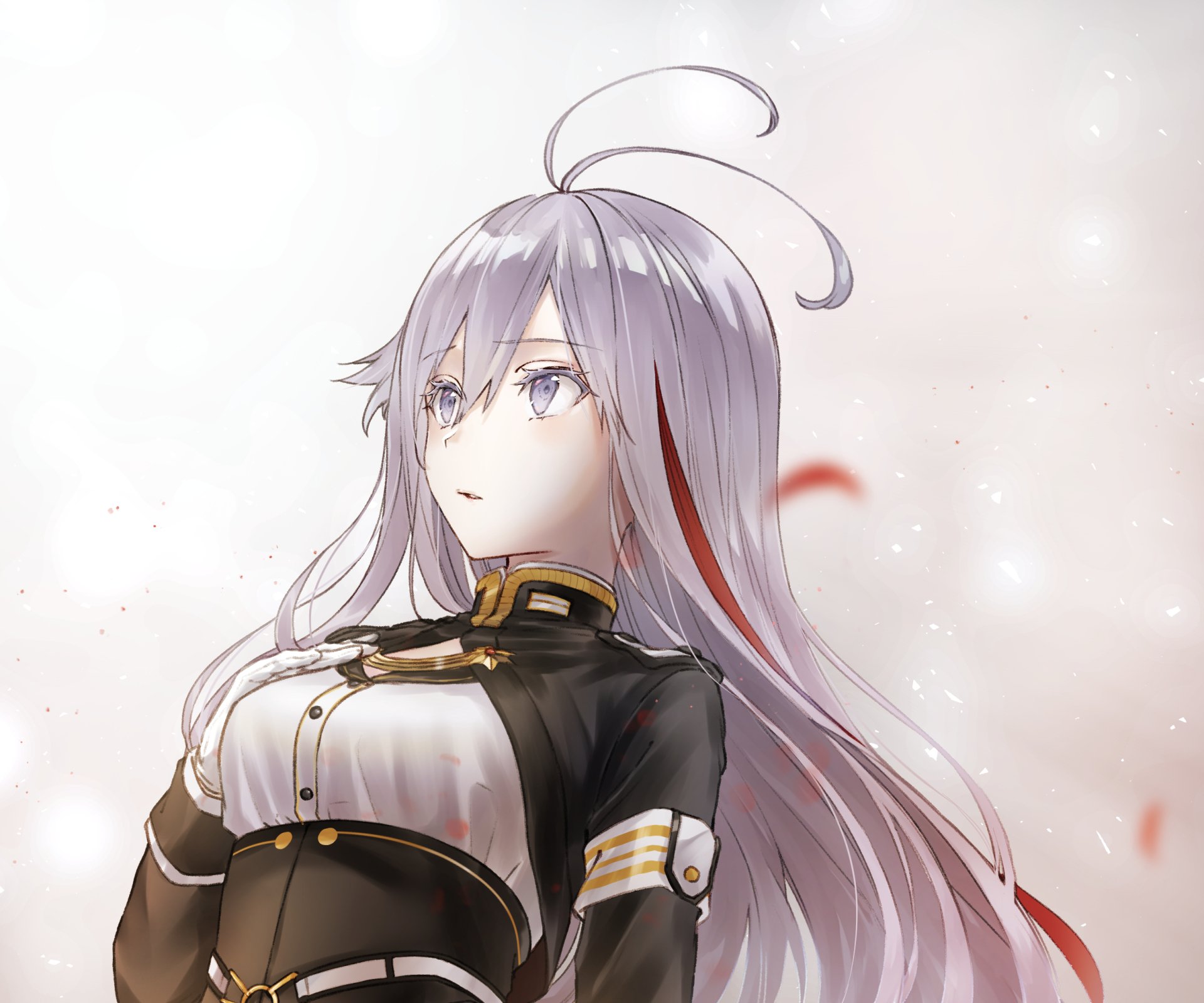 Vladilena Milizé from Eighty Six, anime HD PC desktop wallpaper: long silver-lilac hair with a red streak, military uniform, gazing upward against a soft, glowing background.