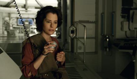 Parker Posey Dr. Zachary Smith TV Show Lost In Space HD Desktop Wallpaper | Background Image