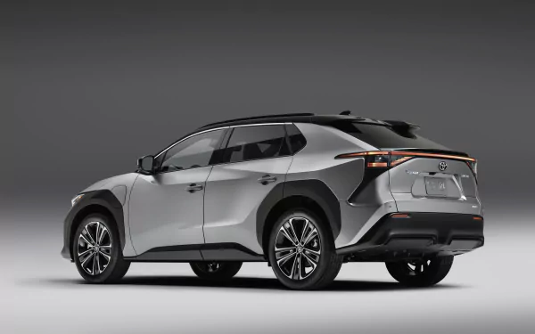 SUV vehicle Toyota bZ4X HD Desktop Wallpaper | Background Image