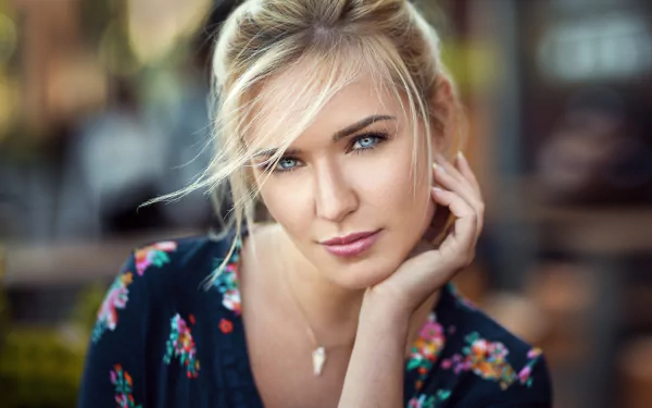 Eva Mikulski face woman model HD Desktop Wallpaper | Background Image