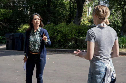 TV Show The Woman in the House Across the Street from the Girl in the Window HD Desktop Wallpaper | Background Image