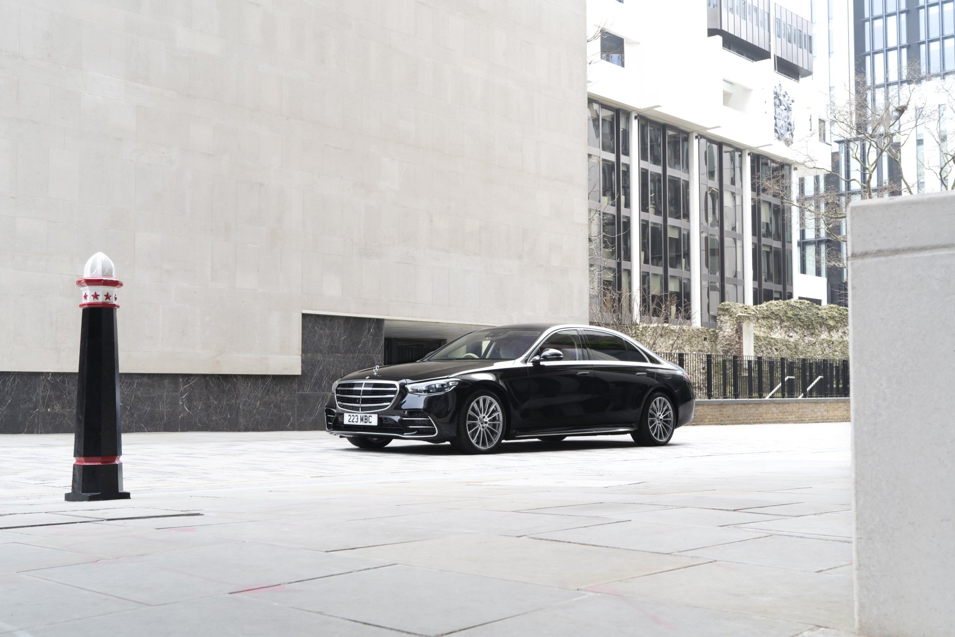 Download Mercedes-Benz S 580 Vehicle Mercedes-Benz S-Class 4k Ultra HD Wallpaper