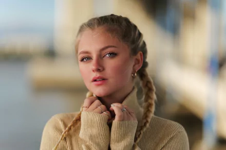 braid woman model HD Desktop Wallpaper | Background Image