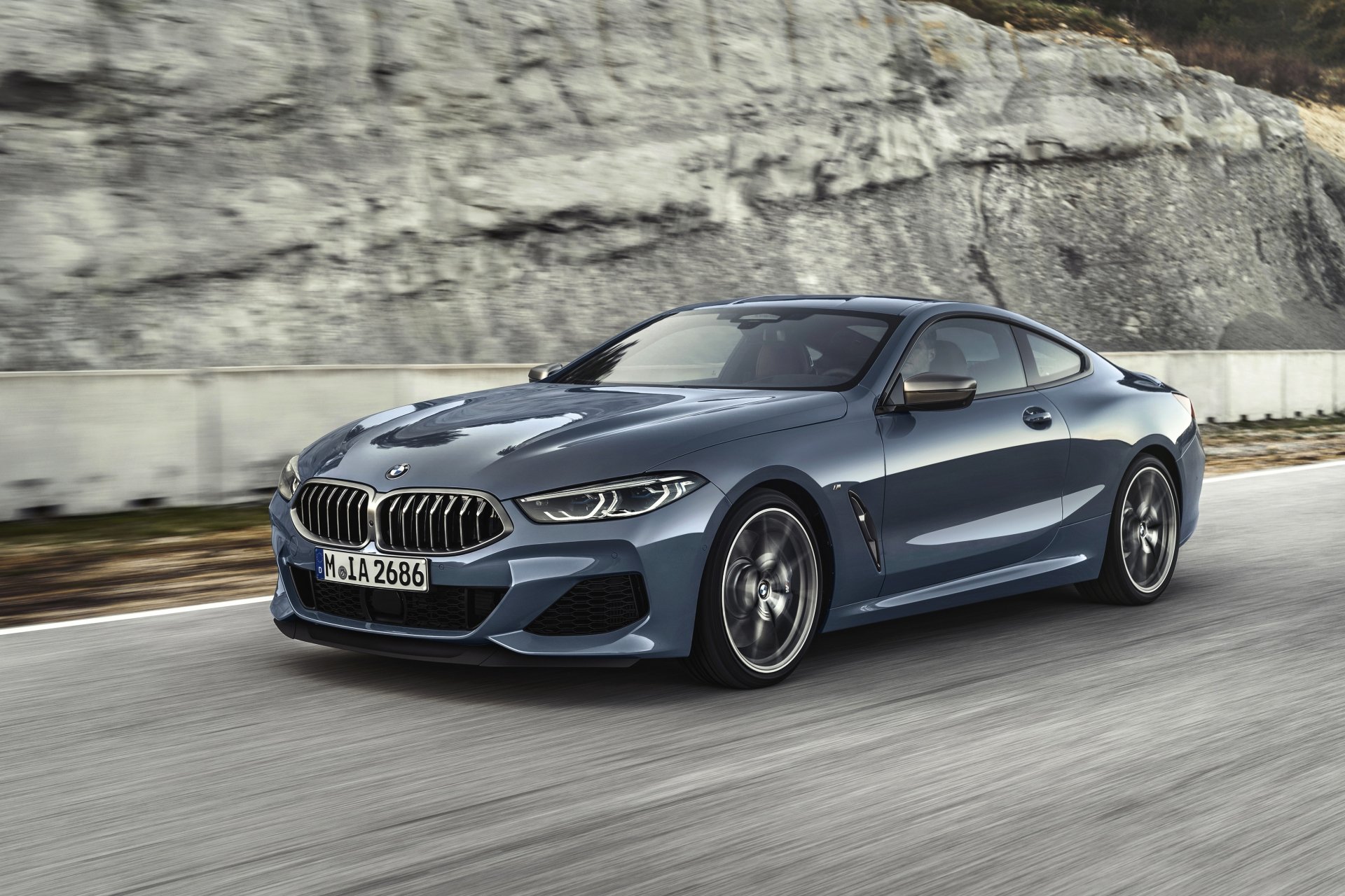 Download Vehicle BMW 8 Series 4k Ultra HD Wallpaper
