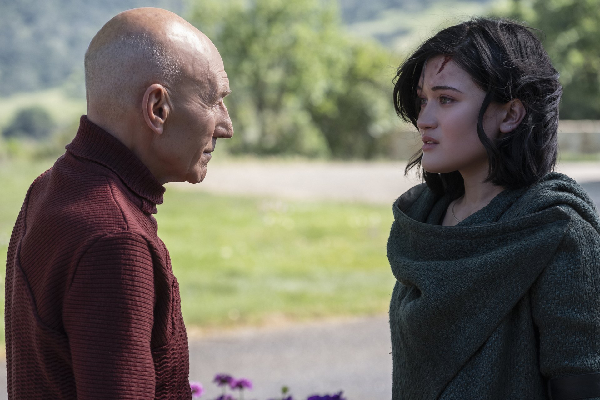 Download Soji Asher Isa Briones Jean-Luc Picard Patrick Stewart TV Show Star Trek: Picard HD Wallpaper