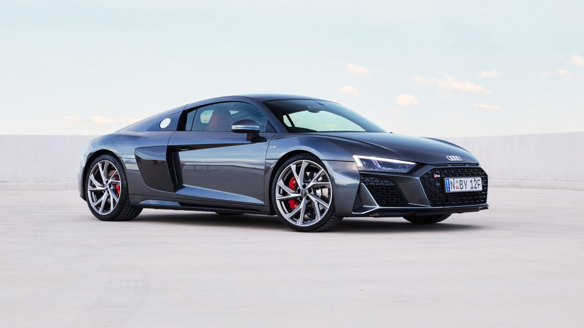 Download Vehicle Audi R8 V10 4k Ultra HD Wallpaper