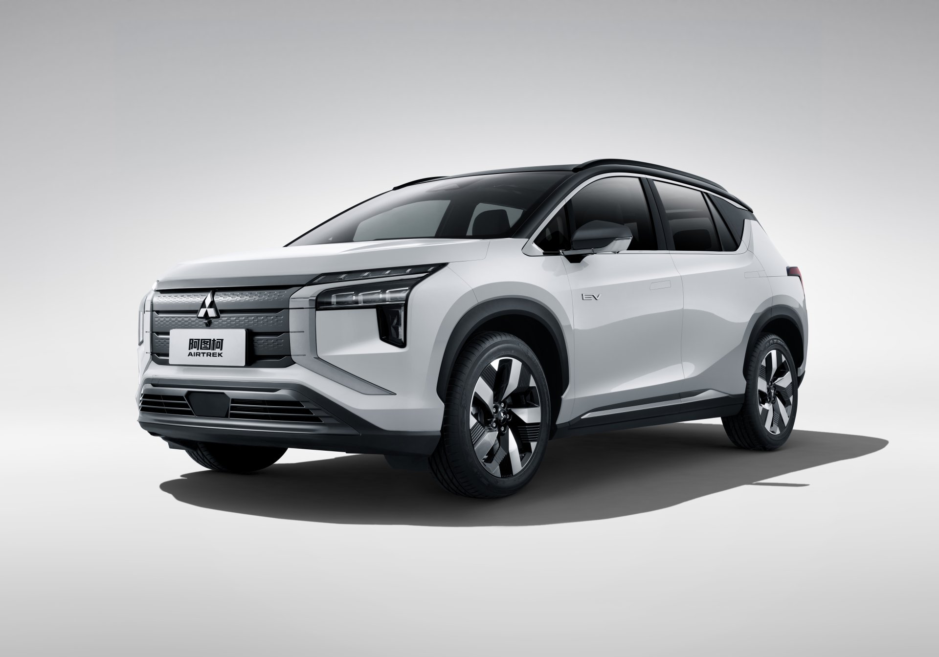 Лексус кроссовер 2023. Кроссовер mitsubishi asx. Nissan x-trail 2023. Лексус кроссовер 2021. Японские кроссоверы 2024.