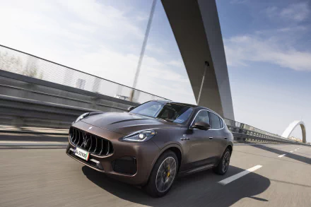 vehicle Maserati Grecale GT HD Desktop Wallpaper | Background Image