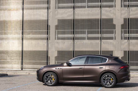 vehicle Maserati Grecale GT HD Desktop Wallpaper | Background Image
