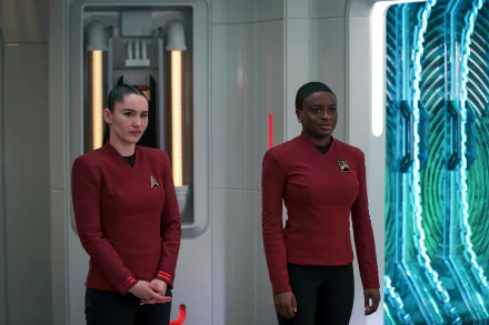 La'an Noonien-Singh Nyota Uhura Celia Rose Gooding Christina Chong TV Show Star Trek: Strange New Worlds HD Desktop Wallpaper | Background Image