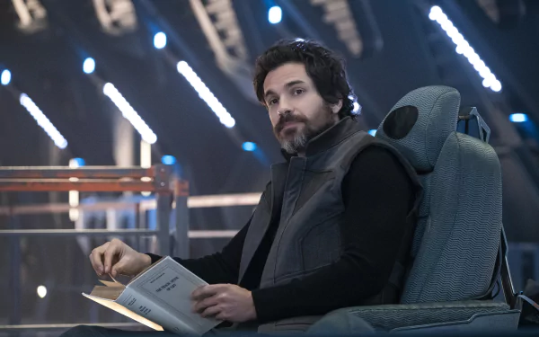 Cristobal 'Chris' Rios Santiago Cabrera TV Show Star Trek: Picard HD Desktop Wallpaper | Background Image