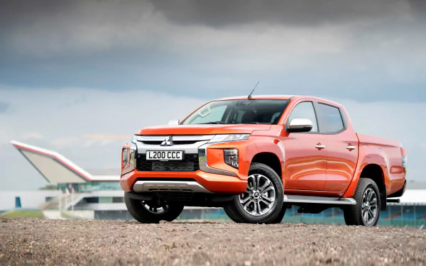 Mitsubishi L200 Wallpapers