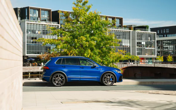 vehicle Volkswagen Tiguan R HD Desktop Wallpaper | Background Image