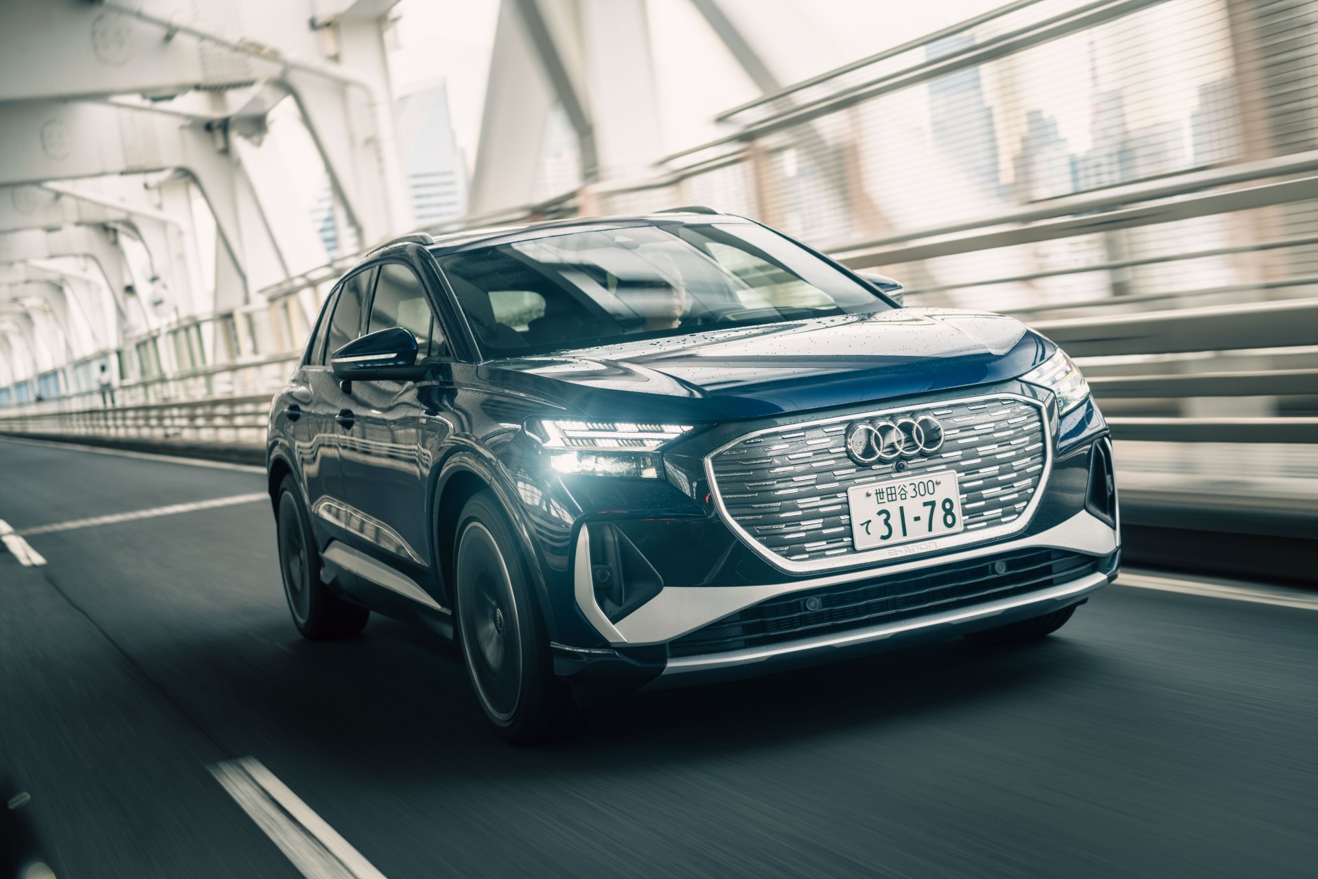 Download Vehicle Audi Q4 E-tron 8k Ultra HD Wallpaper