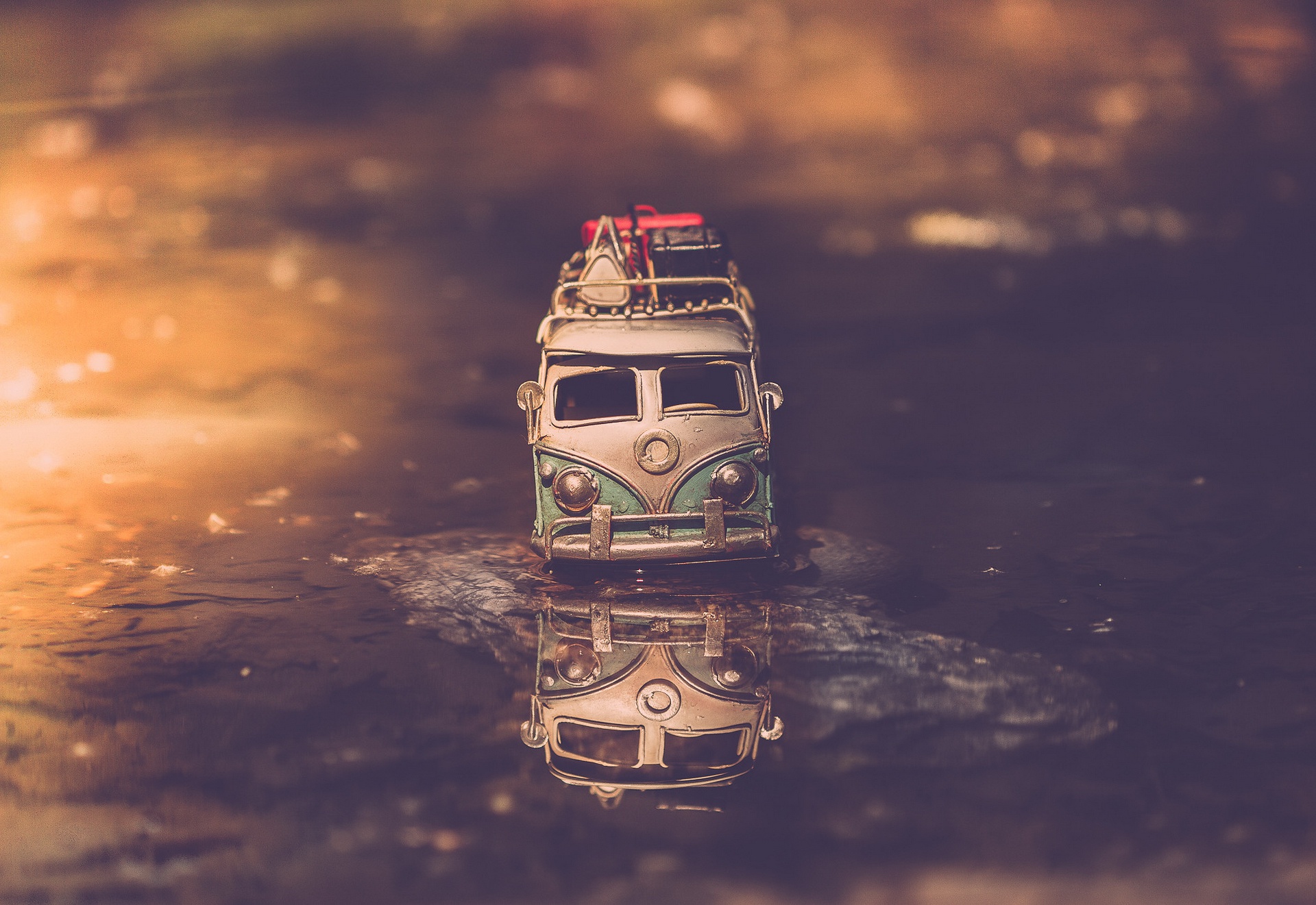 Download Man Made Toy HD Wallpaper