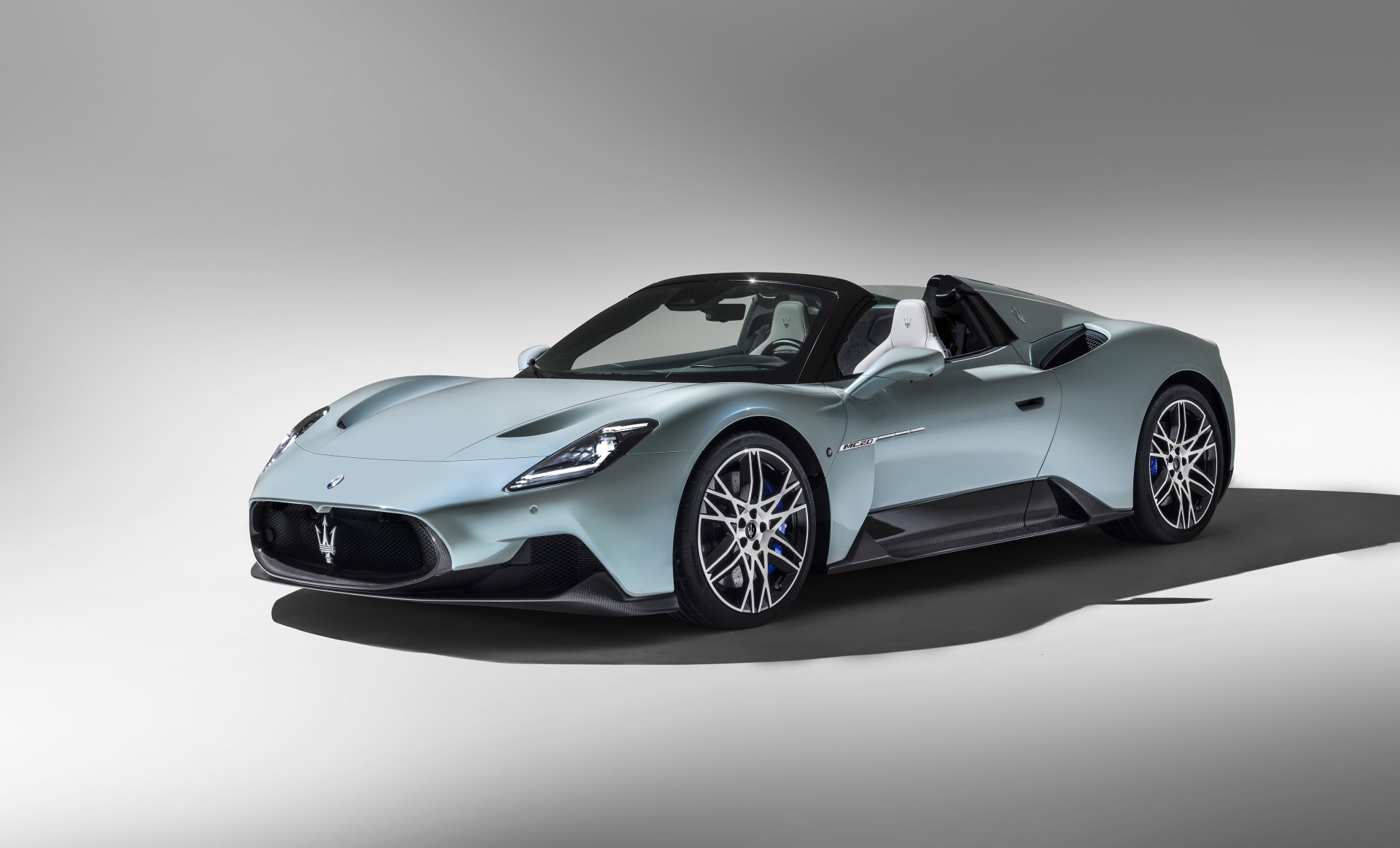 Download Vehicle Maserati MC20 4k Ultra HD Wallpaper