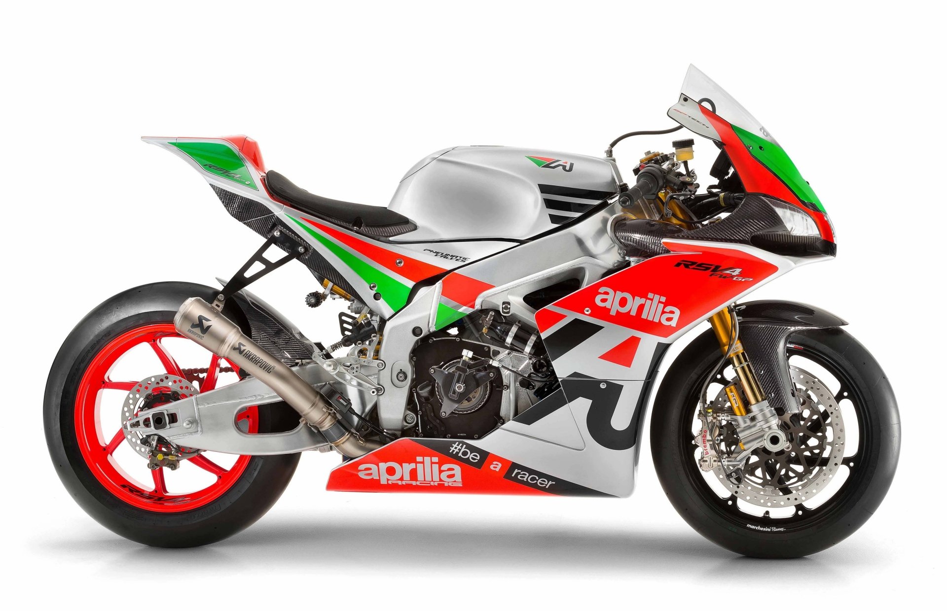 Download Vehicle Aprilia RSV4 HD Wallpaper