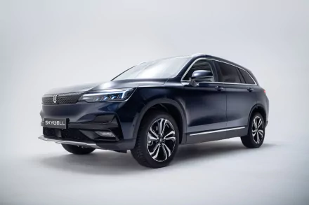 vehicle Skywell ET5 HD Desktop Wallpaper | Background Image