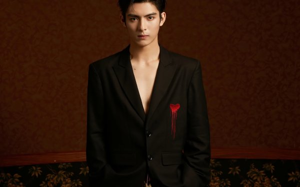 Celebrity Wang Hao Xuan HD Wallpaper | Background Image