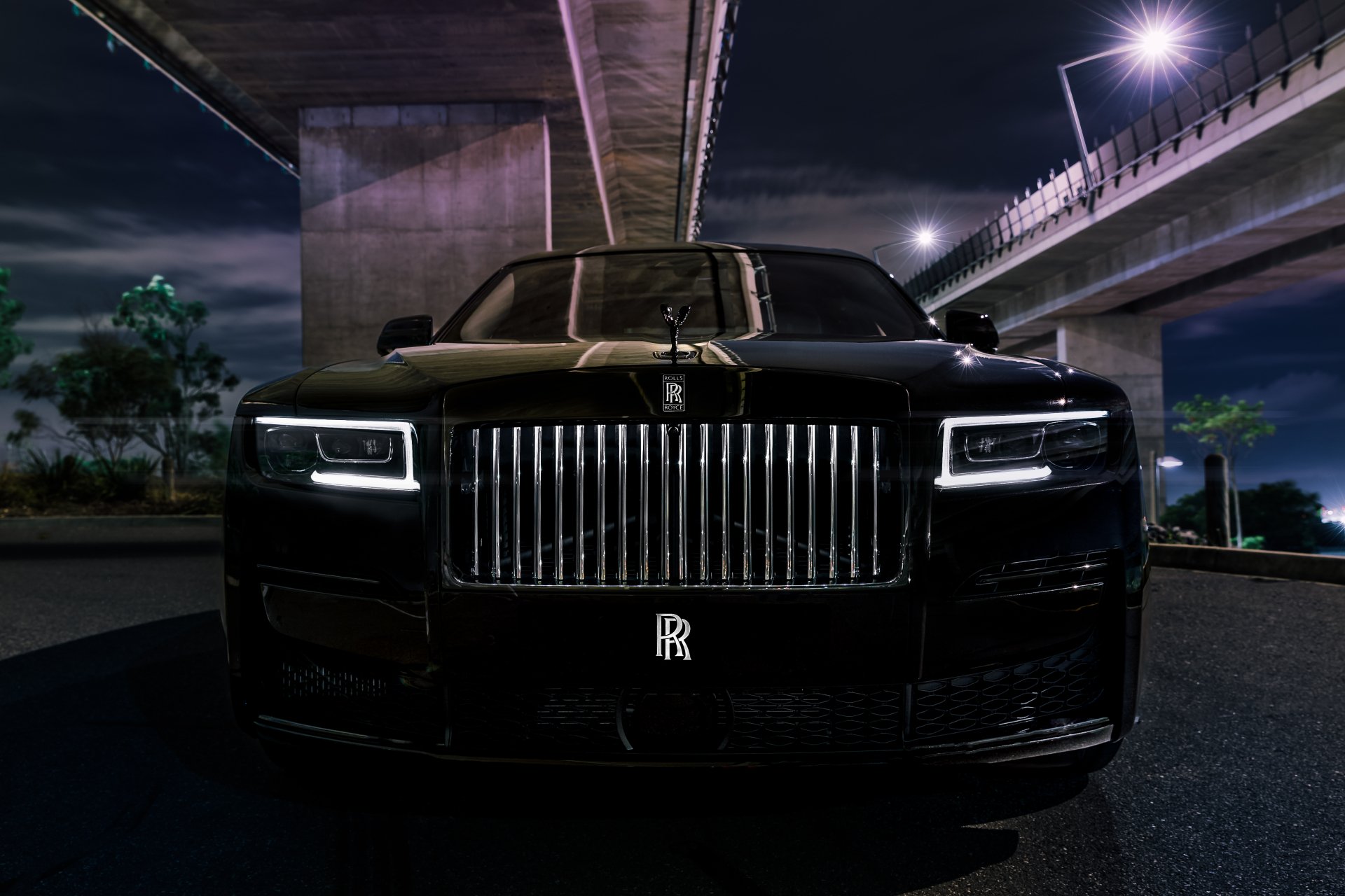 Download Vehicle Rolls-Royce Black Badge Ghost 4k Ultra HD Wallpaper